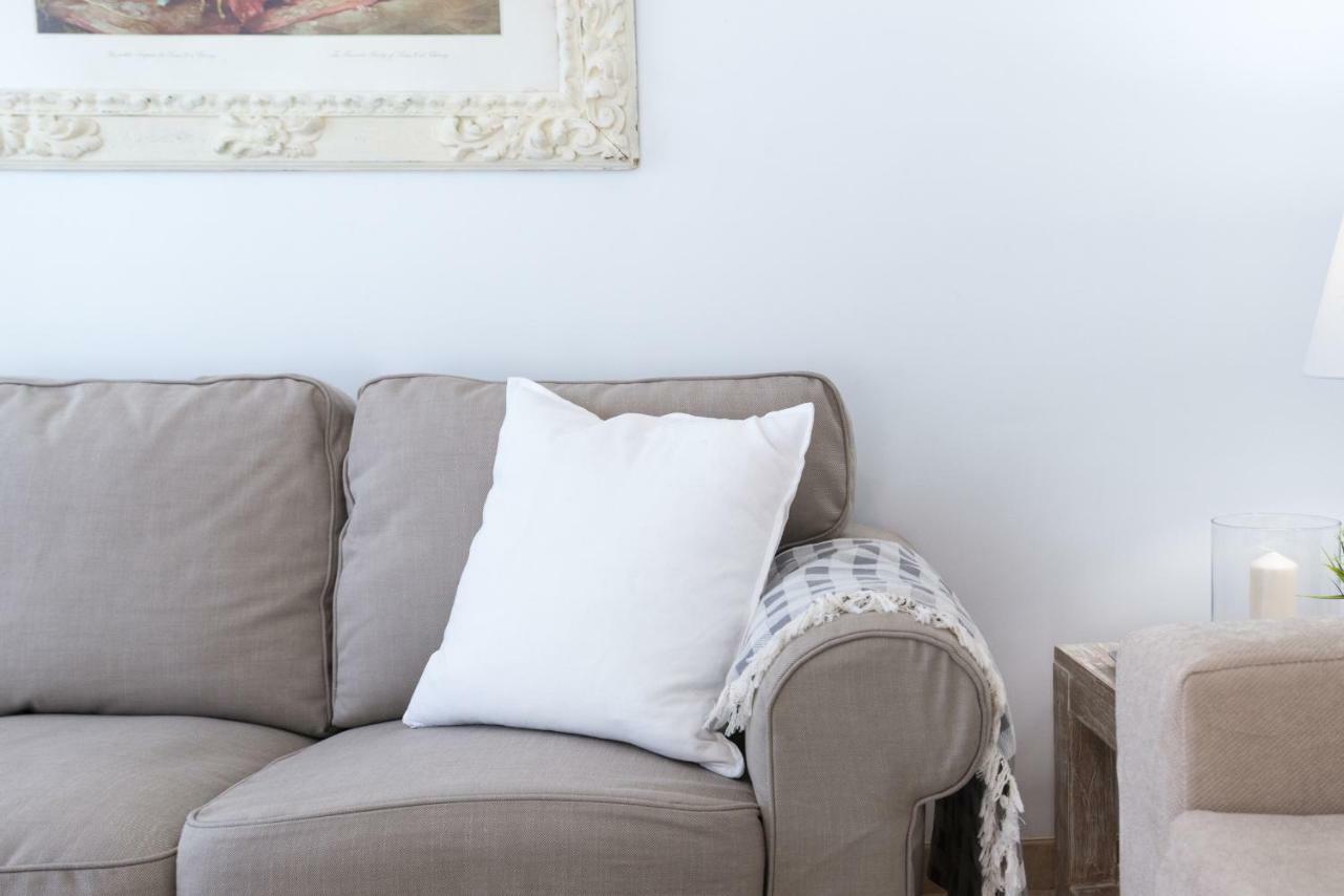 Apartamento Con Encanto En Primera Linea De Playa Malaga Exterior photo